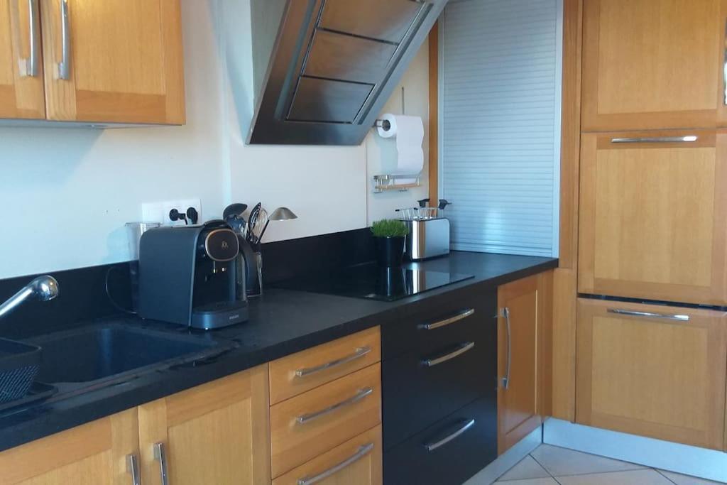 Vue Exceptionnelle En Front De Mer, 8 Personnes Ver-sur-Mer Exterior foto