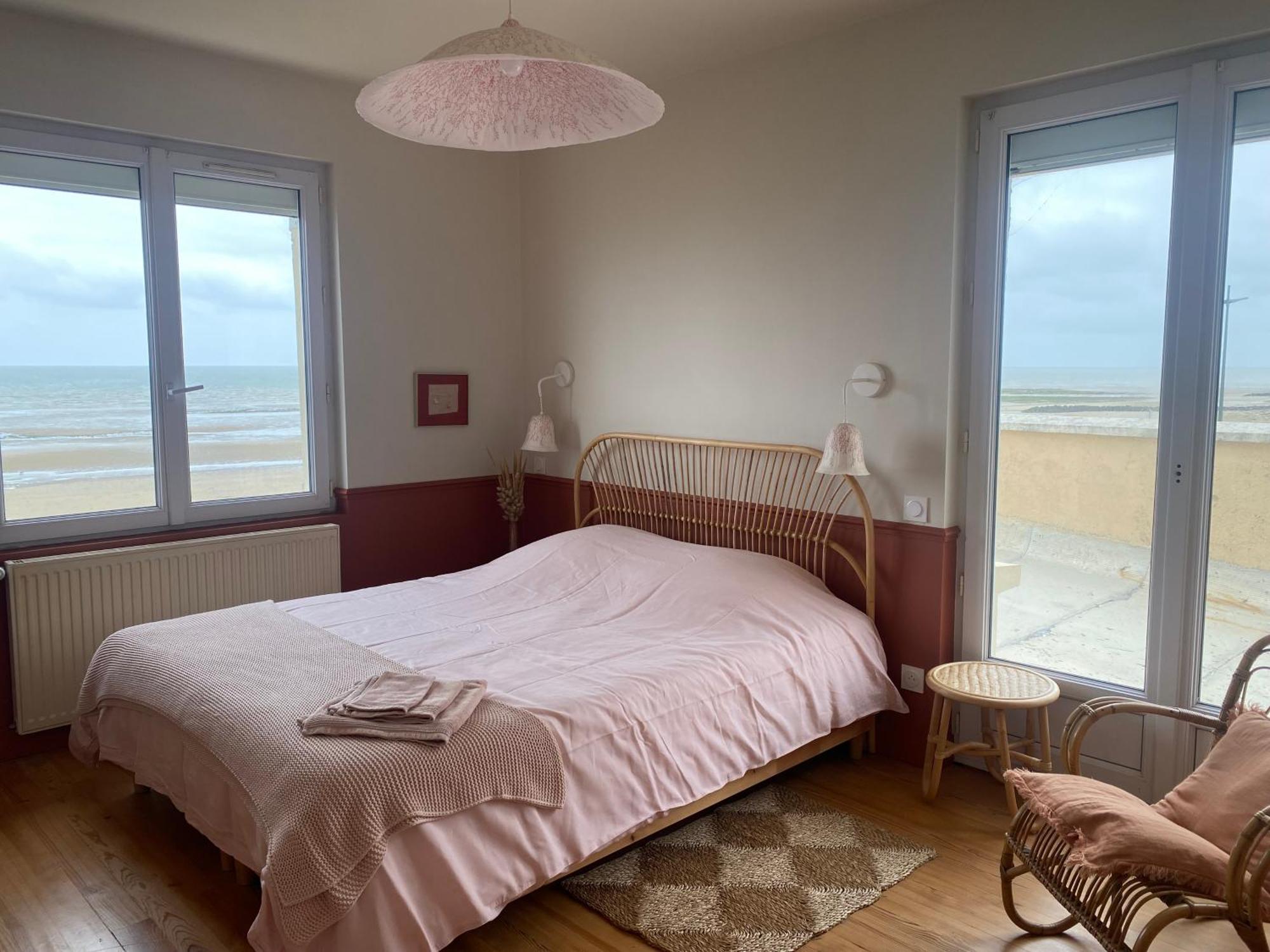 Vue Exceptionnelle En Front De Mer, 8 Personnes Ver-sur-Mer Exterior foto